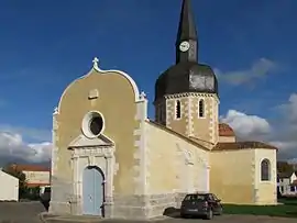 The church of Saint-Martin, in La Jonchère