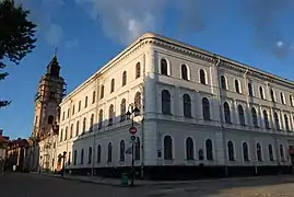 Court building