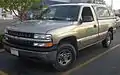 1999-2002 Chevrolet Silverado 1500 Regular Cab w/bed cap
