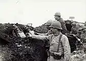 A Cellerier mortar variant with a trunnioned barrel and adjustable elevation.