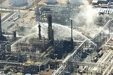 Image 18Fire-extinguishing operations after the Texas City Refinery explosion (from Oil refinery)