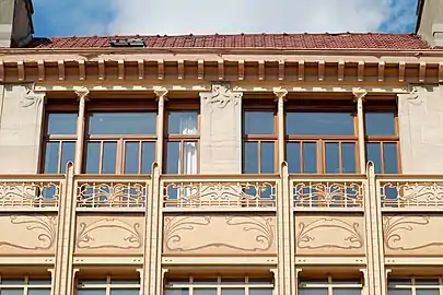 Upper part of the main facade