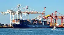 CMA CGM Opal berthed in Fremantle, Australia, in November 2015