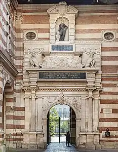 Triumphal portal of the Capitole.