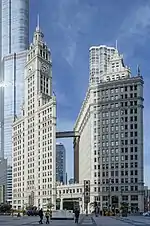 A angle of the building showing the annex in more detail.
