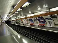 Line 13 platforms at Duroc