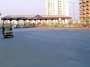 Entering Thane.JPG