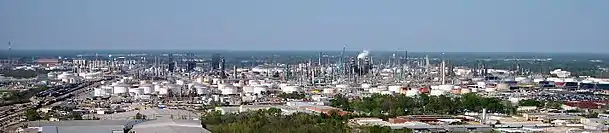 Image 115Baton Rouge Refinery (the fifth-largest in the United States) (from Oil refinery)