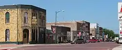 Lincoln Avenue, looking southwest from 5th Street (2010)
