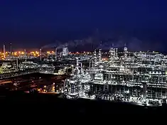 Image 49The world's largest oil refinery, Jamnagar Refinery in Gujarat, India (from Oil refinery)