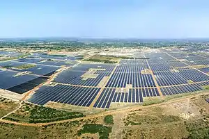 Kamuthi Solar Power Project, Tamil Nadu 648 MW .mw-parser-output .geo-default,.mw-parser-output .geo-dms,.mw-parser-output .geo-dec{display:inline}.mw-parser-output .geo-nondefault,.mw-parser-output .geo-multi-punct{display:none}.mw-parser-output .longitude,.mw-parser-output .latitude{white-space:nowrap}9°20′51″N 78°23′32″E﻿ / ﻿9.347568°N 78.392162°E﻿ / 9.347568; 78.392162