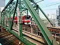 Between Shinagawa Station and Kitashinagawa Station