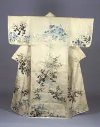 Kosode with autumn flower-plants pattern (Important Cultural Property)