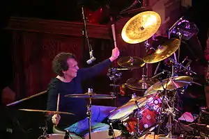 Hayward playing with Little Feat in 2008