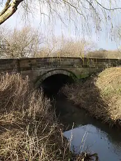Little Smeaton Bridge over the River Wiske..mw-parser-output .geo-default,.mw-parser-output .geo-dms,.mw-parser-output .geo-dec{display:inline}.mw-parser-output .geo-nondefault,.mw-parser-output .geo-multi-punct{display:none}.mw-parser-output .longitude,.mw-parser-output .latitude{white-space:nowrap}54°25′37″N 1°27′47″W﻿ / ﻿54.426816°N 1.462965°W﻿ / 54.426816; -1.462965