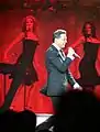 Luis Miguel singing during the concert in Atlanta (Nov / 2 / 05)