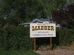 Welcome sign