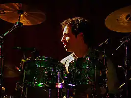 D'Virgilio with Spock's Beard in 2007