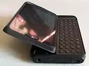 Nokia E7, QWERTY slider that angles up