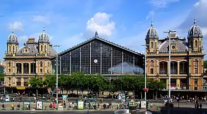Budapest-Nyugati Pályaudvar, Budapest
