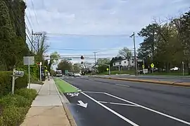 Bike lanes at Old Georgetown Rd and Beech Ave