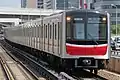 10-car Midōsuji Line set 31904 (May 2017)