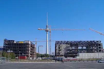 The site of the City Palace in 2007, with the Palast der Republik being demolished