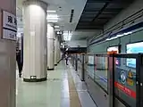 In 2017, platform screen doors were installed on the platform.