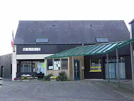 The town hall in Plouigneau