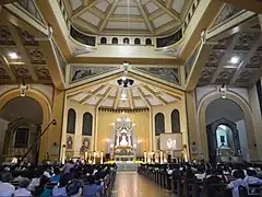 Nave and high altar of Santo Domingo