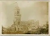 1918, Side view of the heavily bomb-damaged La Basilique in the city of Albert, France