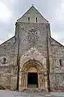 Facade and portal of the Saint Thomas of Canterbury church