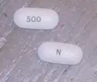 Naproxen extended release 500&nbsp;mg, back and front