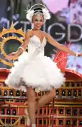 &nbsp;United KingdomInspired by the Royal Albert Hall and a performance dance, Ballet
