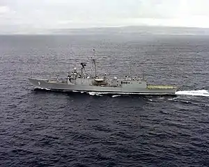 USS Wadsworth (FFG-9) underway.
