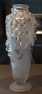 A Daum vase with sculpted grapes (1925)