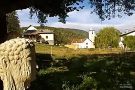 The entrance to the village of Verdaches