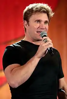 Vic MignognaAnime voice actor