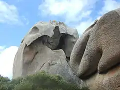 Skull Rocks.
